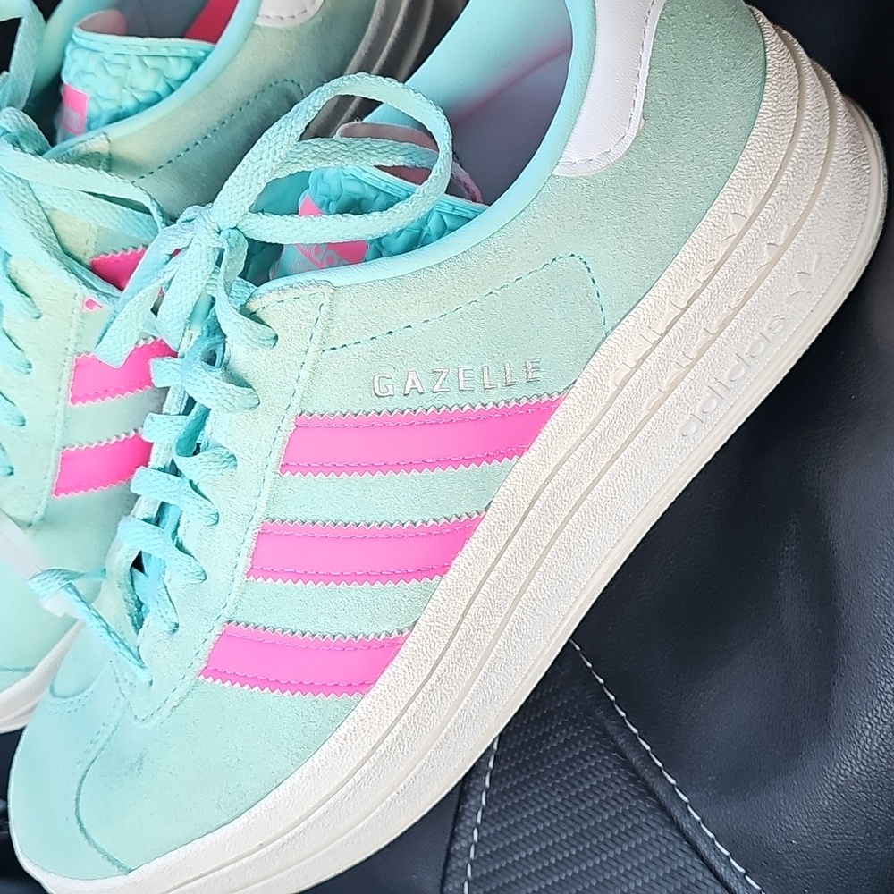 adidas Gazelle Bold Flash Aqua Lucid Pink